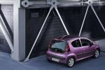 Peugeot 107 5-Door 2012 года